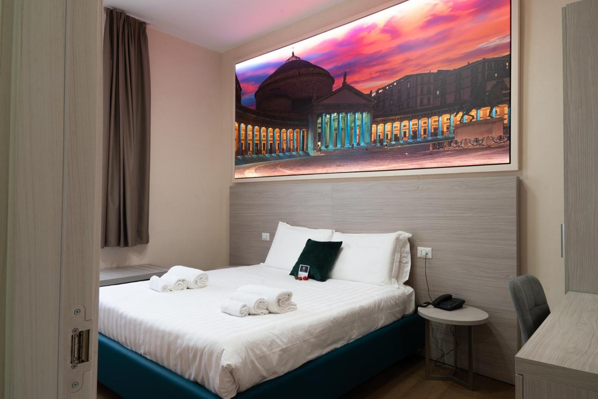 The Sun Hotel Boutique Napoli Extérieur photo
