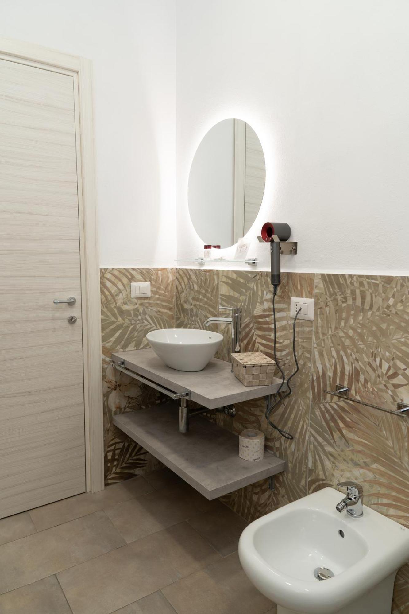 The Sun Hotel Boutique Napoli Extérieur photo