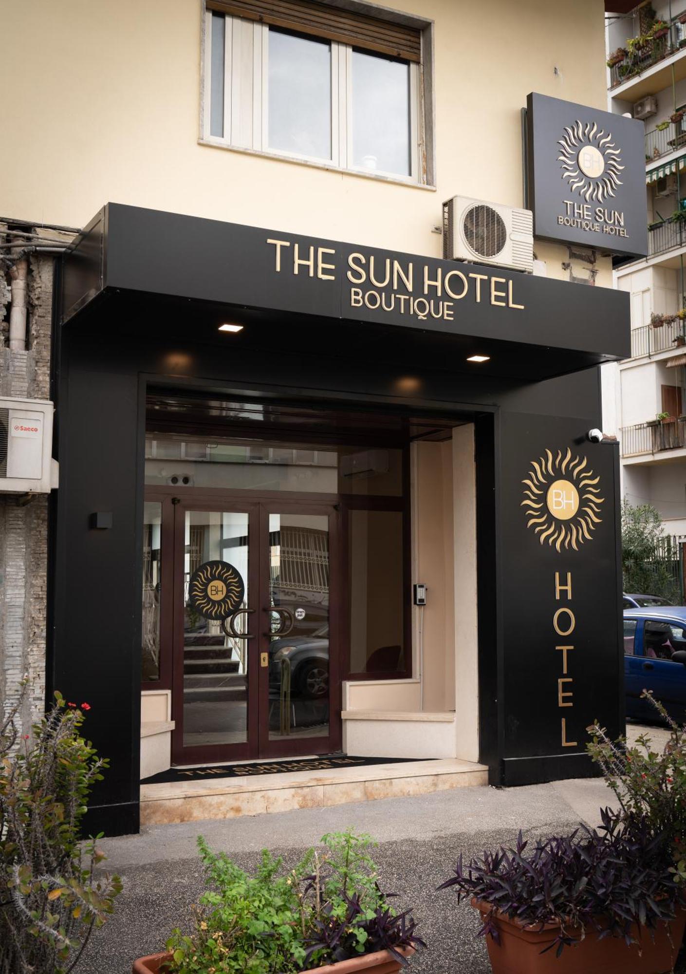 The Sun Hotel Boutique Napoli Extérieur photo