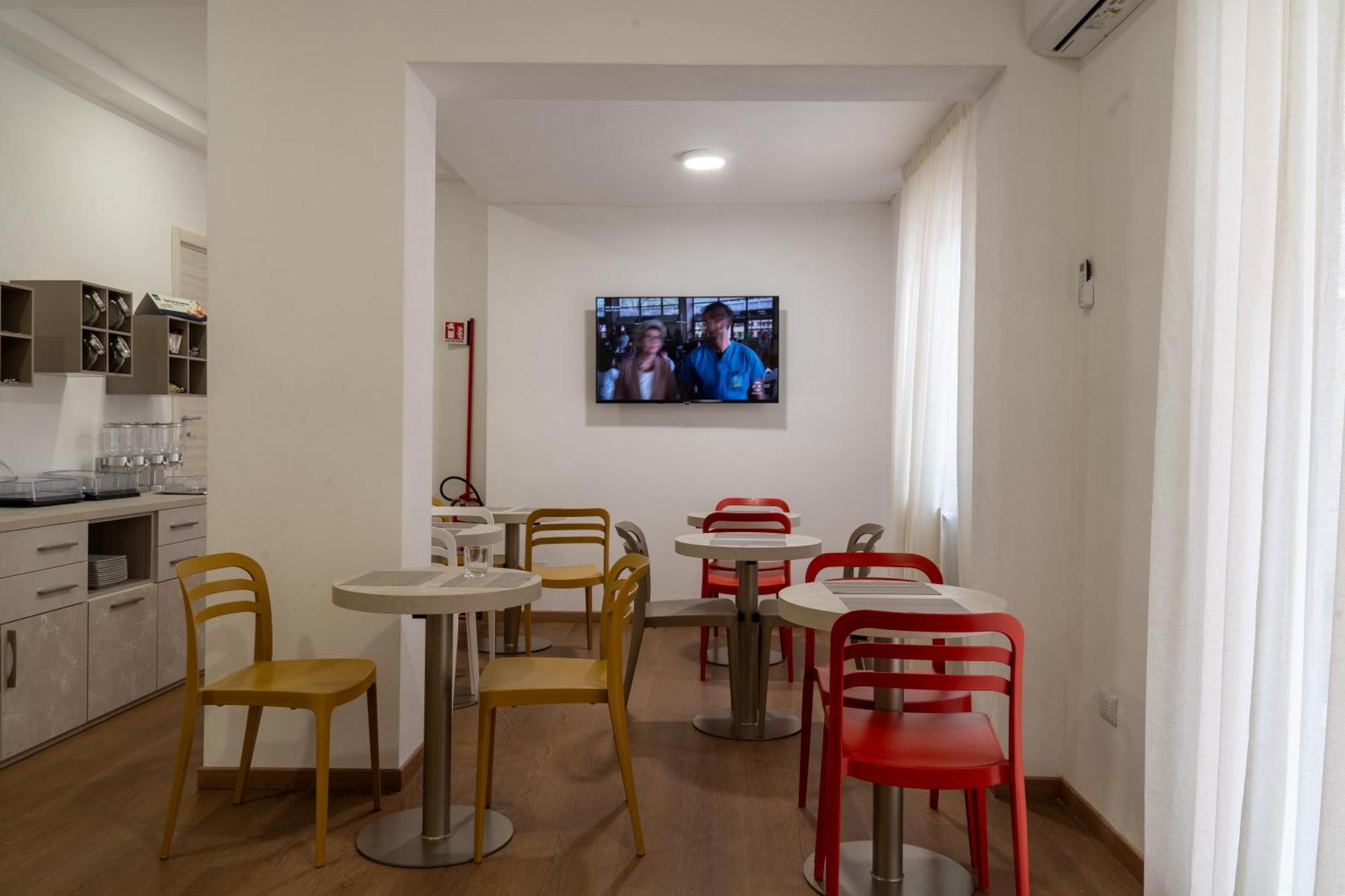 The Sun Hotel Boutique Napoli Extérieur photo