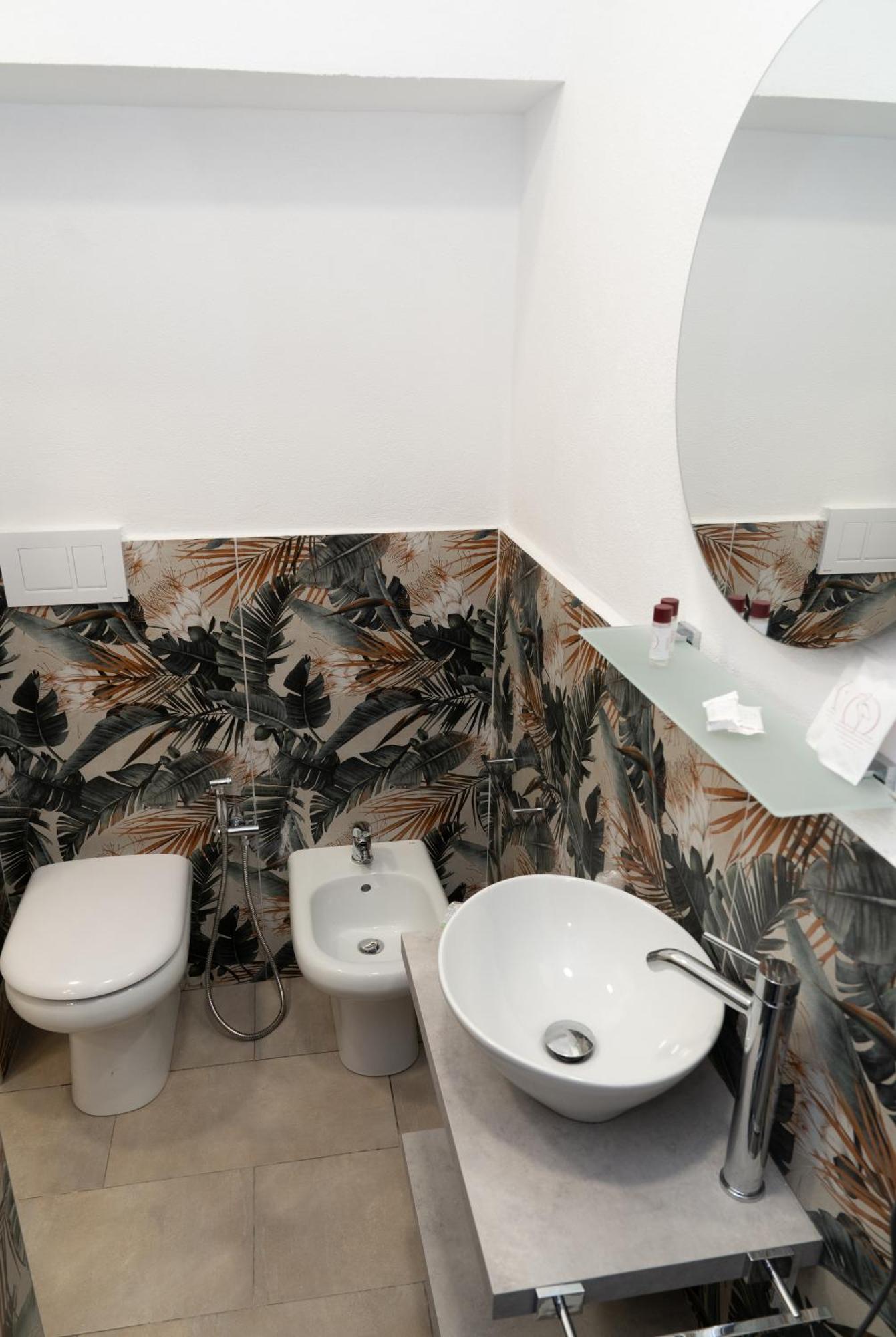 The Sun Hotel Boutique Napoli Extérieur photo