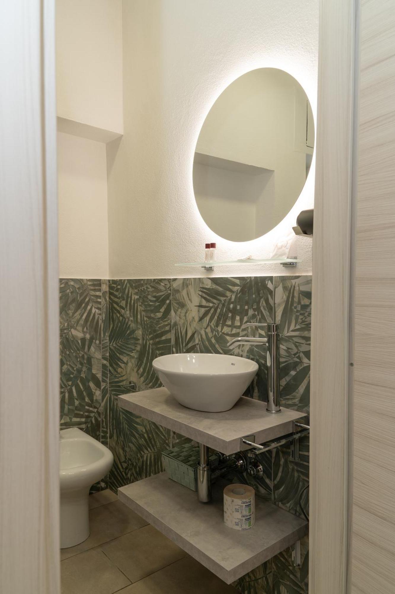 The Sun Hotel Boutique Napoli Extérieur photo